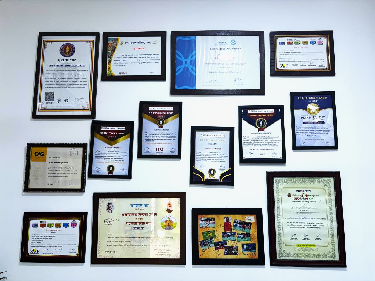 Students and faculty at Nutan Bharat Jr. College